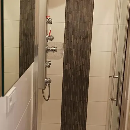 アパート Wald Uessbach アルフ