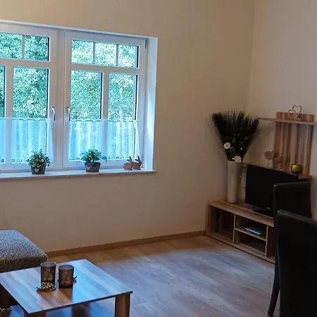 アパート Wald Uessbach アルフ