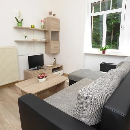 Wald Uessbach アルフ